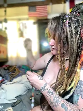 1-800-FUCKYOU online show from November 2025 12:02:01 AM