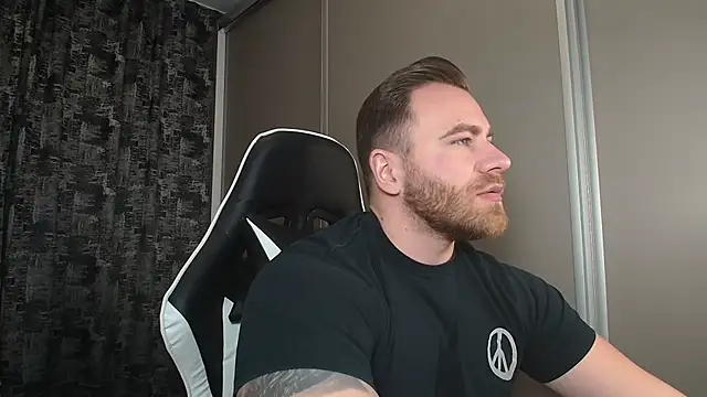 Thori92 online show from February 2025 08:44:02 PM