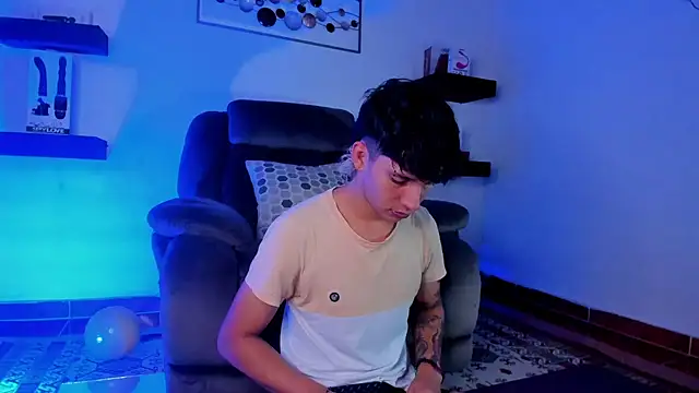 JacoboSwam online show from January 2025 11:28:02 AM