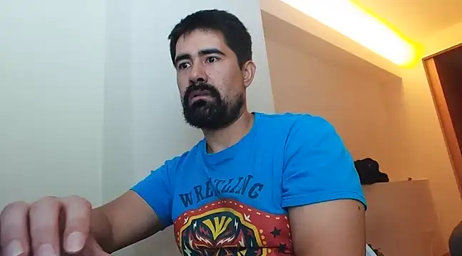 VonDoomdelToro online show from December 2024 07:03:01 AM