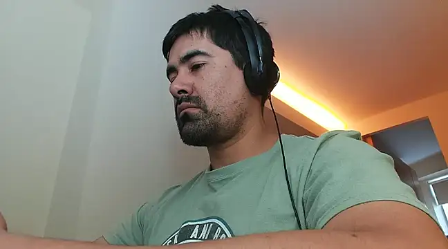 VonDoomdelToro online show from February 2025 11:22:02 PM