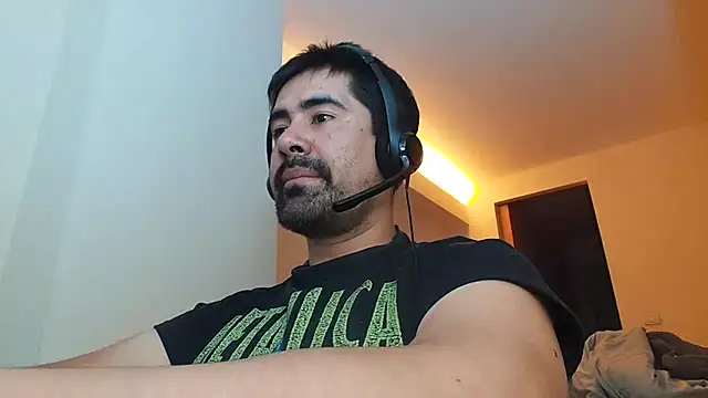 VonDoomdelToro online show from February 2025 03:18:01 AM