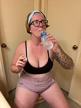 Lizzyloo online show from December 2024 05:26:01 AM