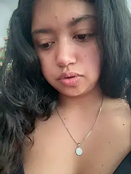 Snapshot of Peach_Girll chatting on May 2026 07:00:01 PM Peach Girll online show from May 2026 07:00:01 PM