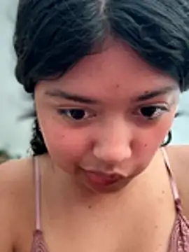 Snapshot of Peach_Girll chatting on July 2026 07:19:02 PM Peach Girll online show from July 2026 07:19:02 PM