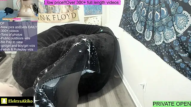 ElektraExotic online show from September 2025 08:05:01 AM