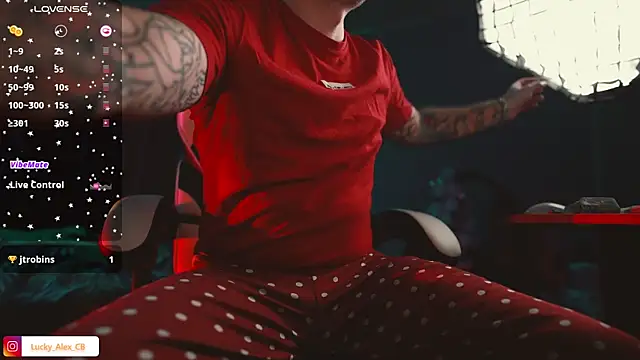 LuckyAlexx online show from December 2024 05:22:02 AM