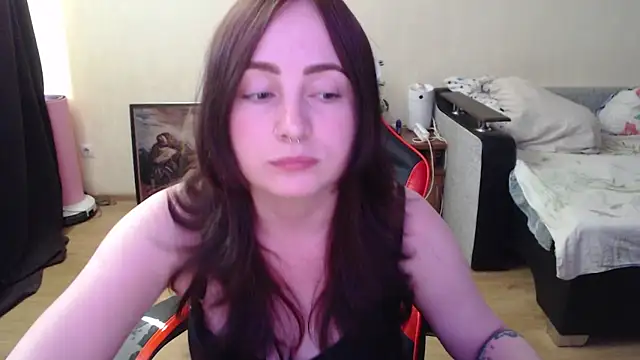 Snapshot of Laralianna chatting on June 2026 02:19:01 PM Laralianna online show from June 2026 02:19:01 PM
