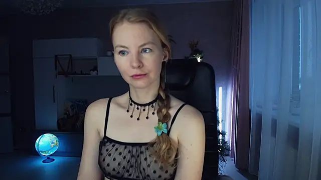 Cuddle Cat online show from December 2025 06:20:01 AM