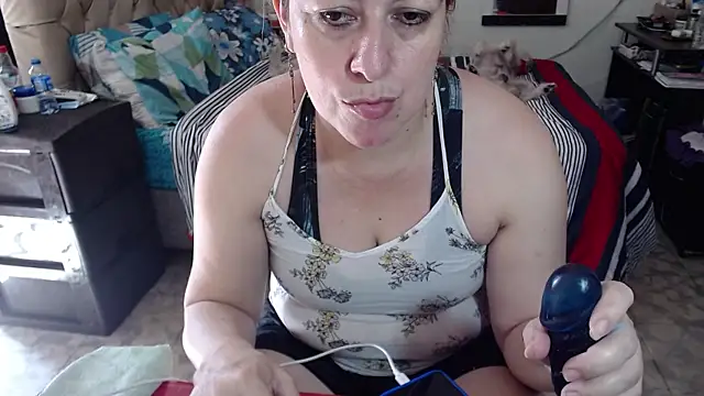 Barbiegomez online show from December 2025 07:00:01 PM