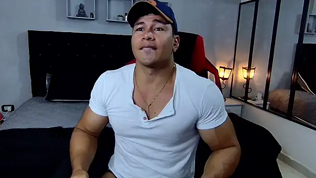 tyler hank01 online show from January 2025 11:08:01 PM