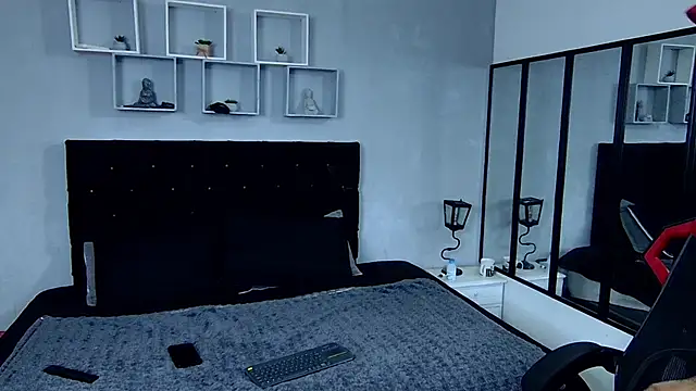 tyler hank01 online show from February 2025 02:48:01 PM