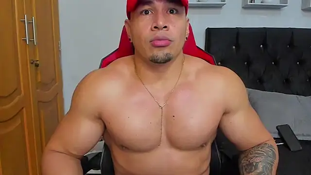 tyler hank01 online show from June 2026 05:12:01 AM