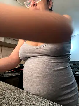 Ninnfa online show from November 2025 03:44:01 PM