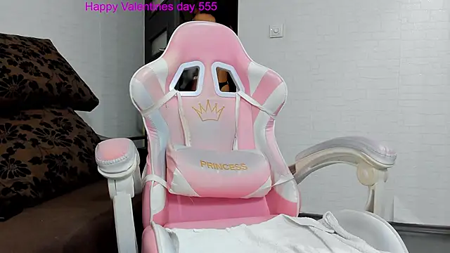 Britney Charm  online show from February 2025 05:58:02 AM