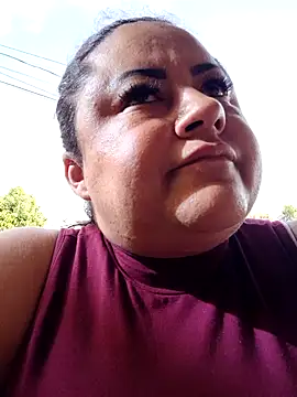 Snapshot of Monseratte21 chatting on December 2025 08:25:01 PM Monseratte21 online show from December 2025 08:25:01 PM