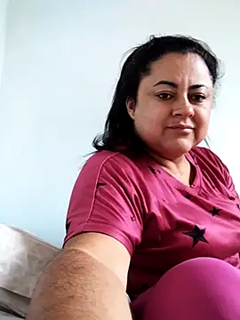 Snapshot of Monseratte21 chatting on April 2026 03:50:02 PM Monseratte21 online show from April 2026 03:50:02 PM