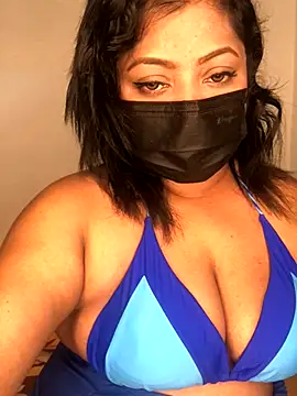 Snapshot of _Cute_ariana_ chatting on October 2025 07:50:01 AM Cute ariana online show from October 2025 07:50:01 AM