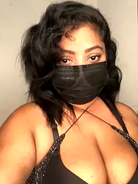 Snapshot of _Cute_ariana_ chatting on November 2025 07:05:02 PM Cute ariana online show from November 2025 07:05:02 PM