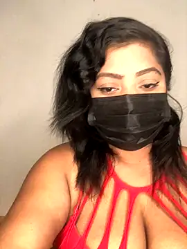 Snapshot of _Cute_ariana_ chatting on November 2025 06:34:01 PM Cute ariana online show from November 2025 06:34:01 PM