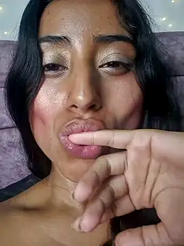 Valentinne z online show from January 2025 08:52:01 AM