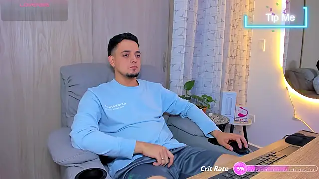 alejandro calderon1 online show from September 2025 03:11:01 AM