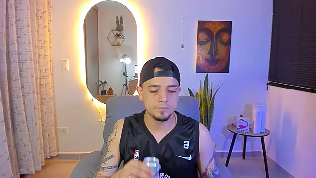 alejandro calderon1 online show from March 2026 12:26:01 AM