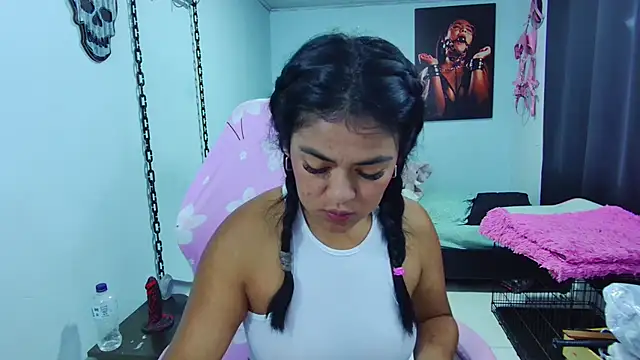 Hannah-grace online show from March 2025 10:45:01 AM