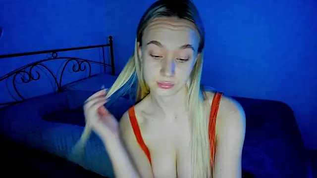 SexyCocobutt online show from December 2024 01:01:02 AM