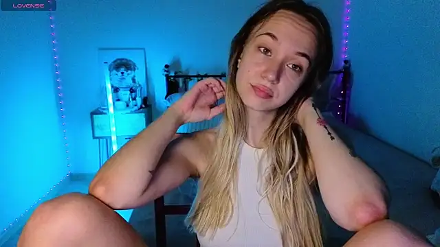 SexyCocobutt online show from September 2025 08:14:02 AM