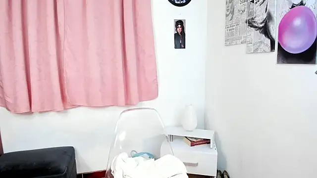 melisa es online show from March 2025 01:37:02 AM