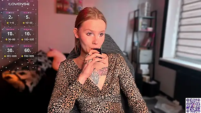 Chanel Gill online show from November 2025 11:21:01 AM