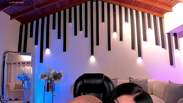 Snapshot of JennaOlsonX chatting on February 2025 10:03:01 PM JennaOlsonX online show from February 2025 10:03:01 PM