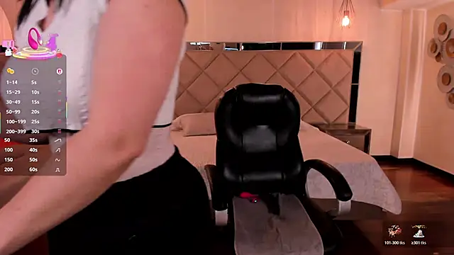 Snapshot of JennaOlsonX chatting on November 2025 06:29:01 PM JennaOlsonX online show from November 2025 06:29:01 PM