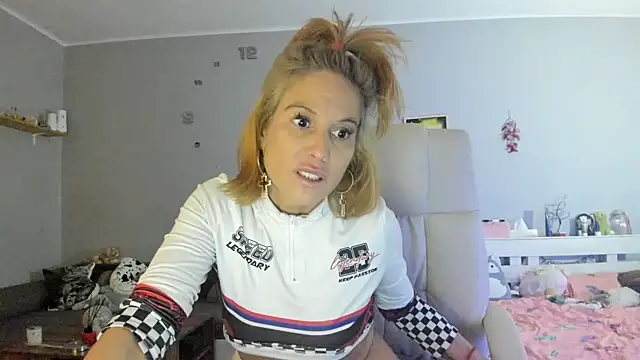 Orchideaxx online show from March 2025 01:01:02 AM