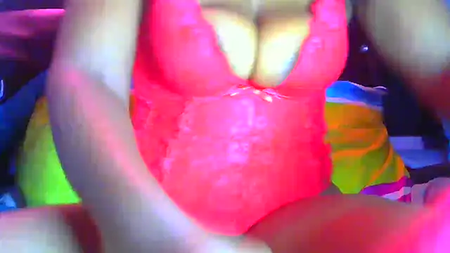 Snapshot of Queenofthenightx chatting on February 2026 04:50:02 AM Queenofthenightx online show from February 2026 04:50:02 AM