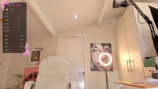 catalinasaiz online show from January 2025 02:00:02 PM