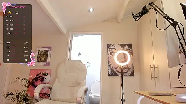 catalinasaiz online show from February 2025 01:51:02 PM