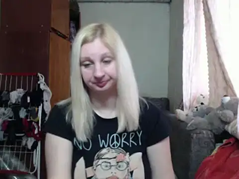 Snapshot of BustyBlond chatting on March 2025 03:31:02 PM BustyBlond online show from March 2025 03:31:02 PM
