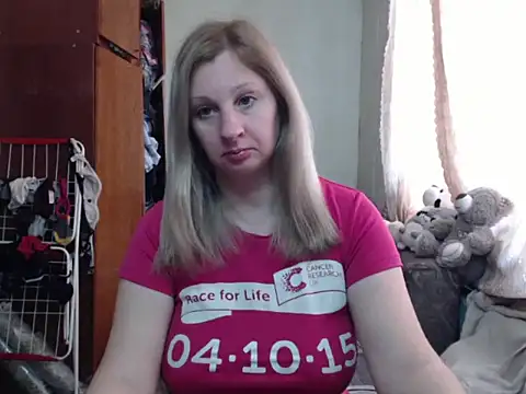 Snapshot of BustyBlond chatting on March 2025 11:33:02 AM BustyBlond online show from March 2025 11:33:02 AM