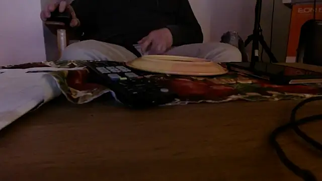 Cordt27 online show from November 2025 07:12:01 PM