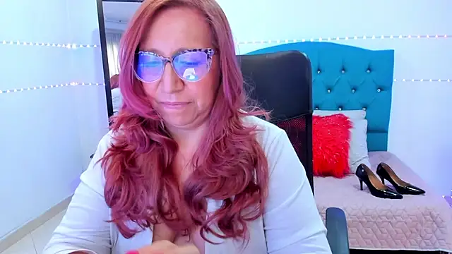 Snapshot of vaalery_sweet chatting on February 2025 07:38:02 PM vaalery sweet online show from February 2025 07:38:02 PM