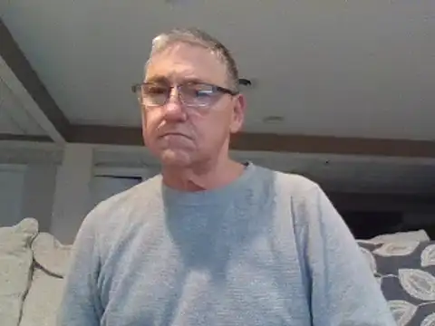 Snapshot of takeitall101 chatting on December 2024 06:28:02 AM takeitall101 online show from December 2024 06:28:02 AM