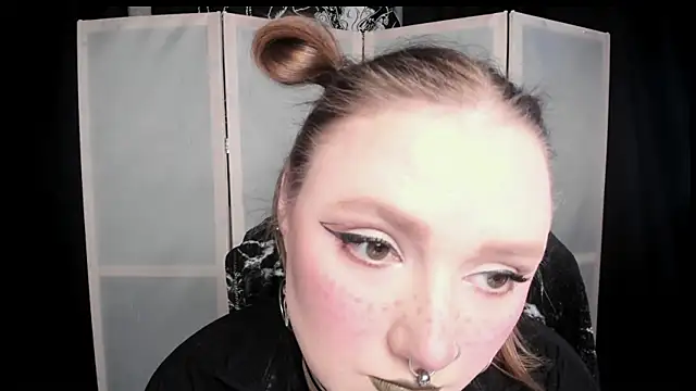 Snapshot of YourDyingBride chatting on April 2026 07:05:01 PM YourDyingBride online show from April 2026 07:05:01 PM