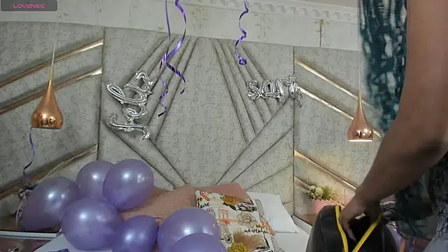 Snapshot of AgataRinaldi chatting on February 2025 08:25:01 PM AgataRinaldi online show from February 2025 08:25:01 PM