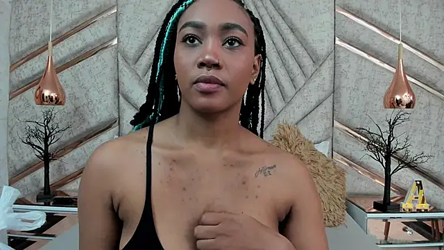 Snapshot of AgataRinaldi chatting on December 2025 11:24:01 PM AgataRinaldi online show from December 2025 11:24:01 PM