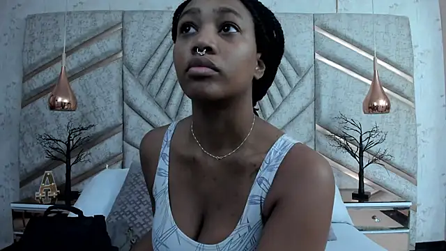 Snapshot of AgataRinaldi chatting on April 2026 08:39:01 PM AgataRinaldi online show from April 2026 08:39:01 PM