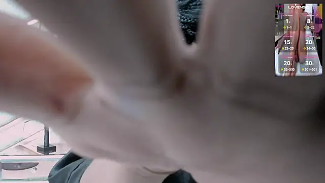 Snapshot of AgataRinaldi chatting on April 2026 07:52:02 PM AgataRinaldi online show from April 2026 07:52:02 PM