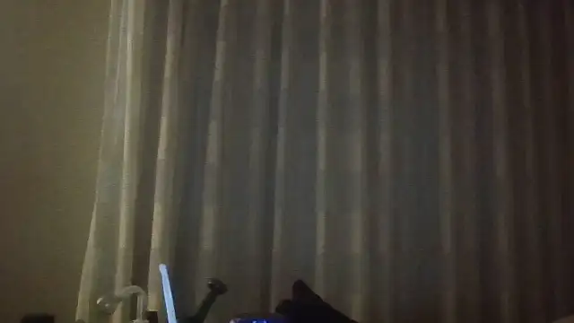 Snapshot of MigeLazzo chatting on October 2025 02:14:02 PM MigeLazzo online show from October 2025 02:14:02 PM