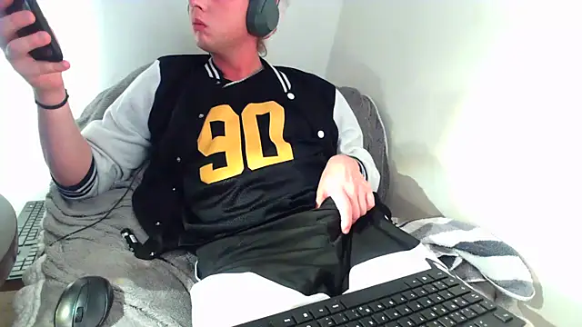 Tobi907790 online show from November 2025 11:39:02 PM